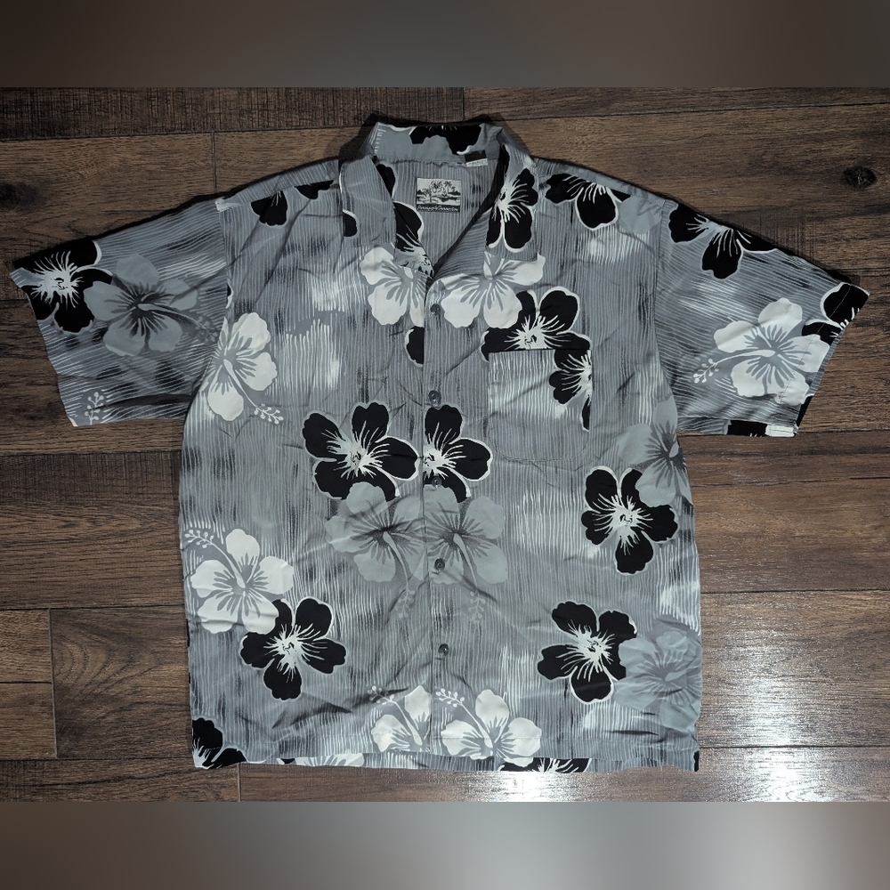 Pineapple Connection Black White & Gray Hawaiian Aloha Shirt Sleeve Shirt Size L